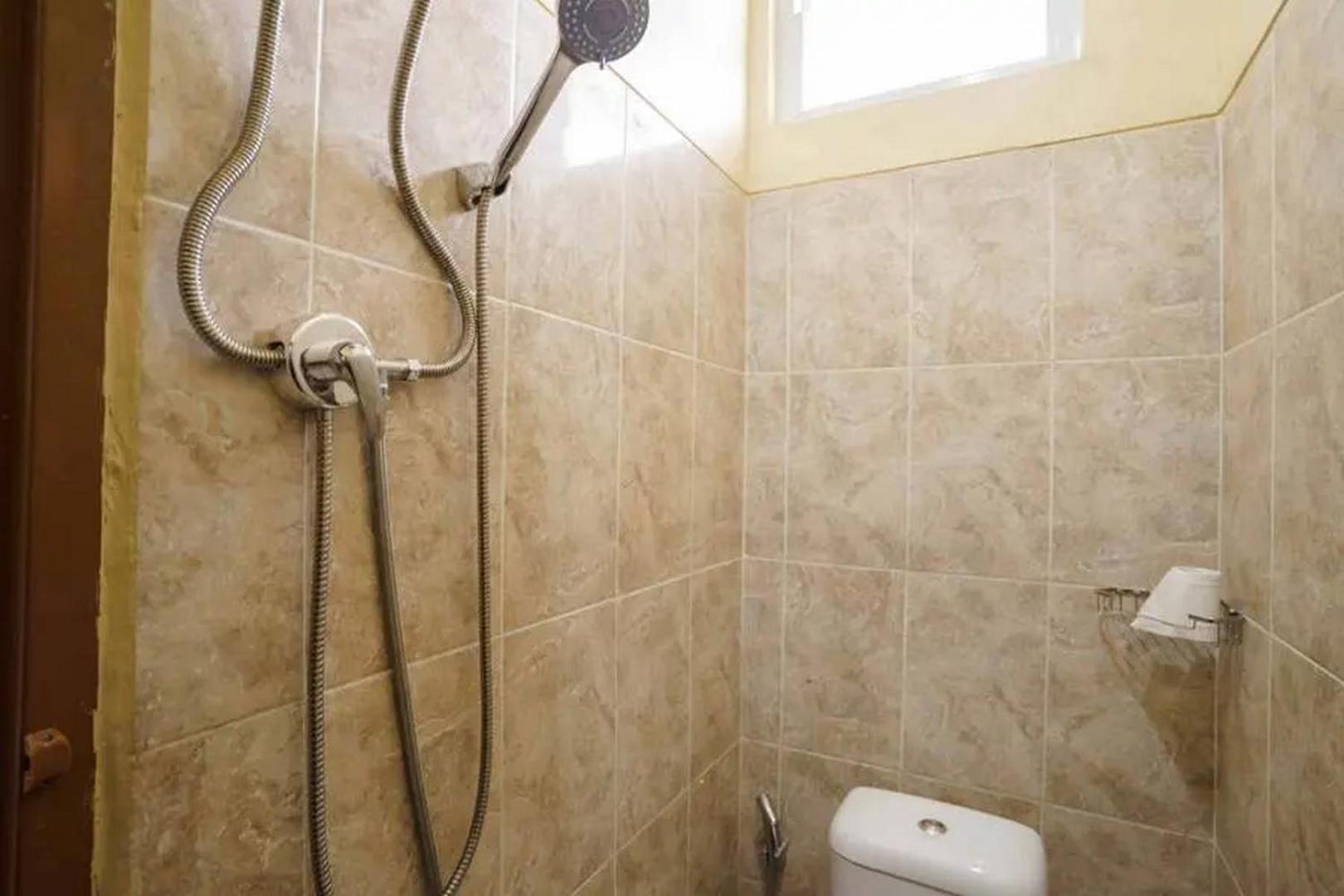 Hotel Reddoorz Ubl Lampung 2 Bandar Lampung